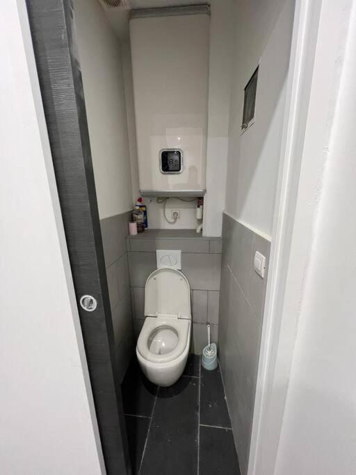 Beau T2 A Arcueil Proche Rer B. Apartment Bagian luar foto
